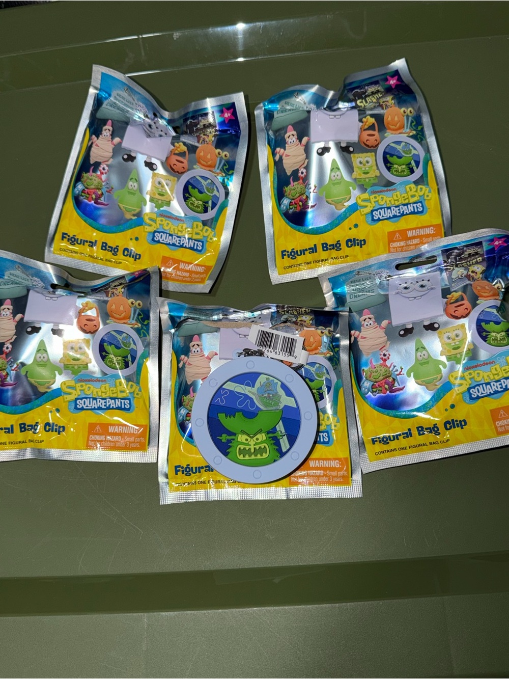 Spirit Halloween Spongebob Series 1 Bags Clips 4 sealed pack 1 open